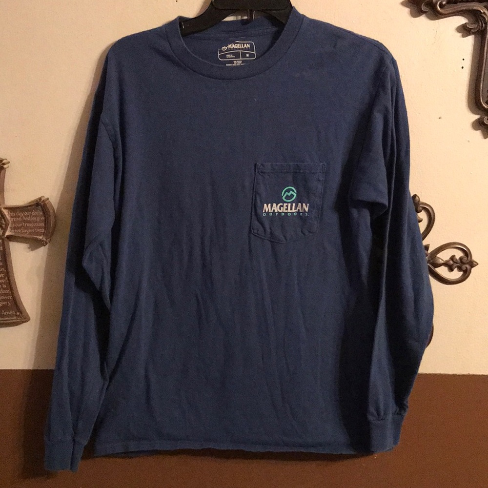 Long sleeve Magellan tee